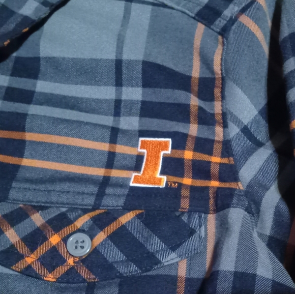 Columbia University of Illinois button down - Picture 2 of 4
